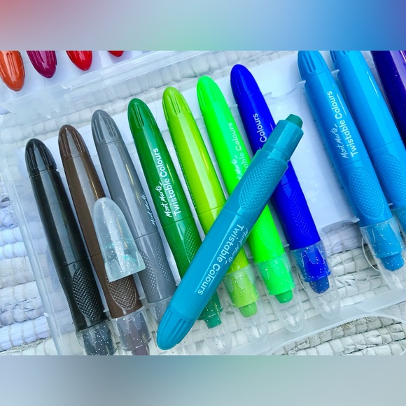 MONT MARTE 24 Twistable Colors Blendable Color Sticks Markers Paint Complete Art - Picture 6 of 8